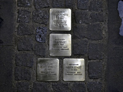 Stolpersteine in Niederursel